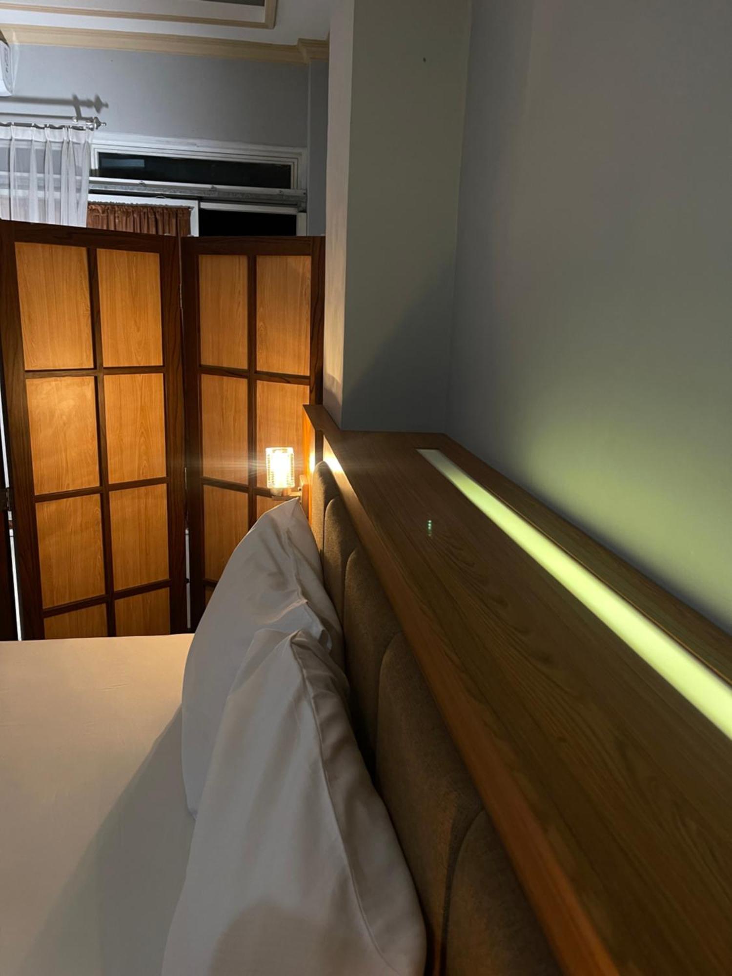 Wesbobo Inn Solo Ngoại thất bức ảnh